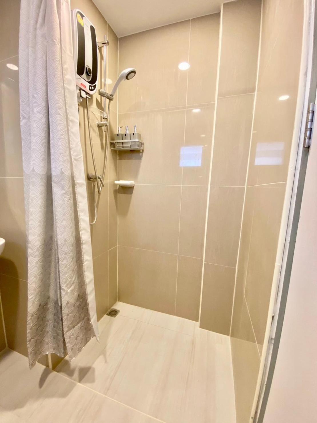 Sasimanta Hotel Kamala-part Kültér fotó